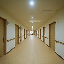 広い廊下のイメージ